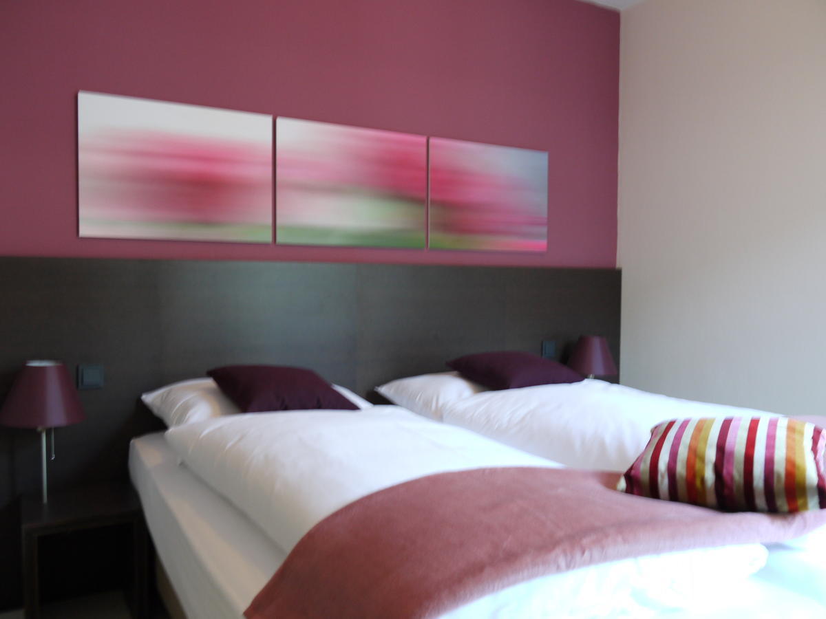 KH Hotel mit Restaurant Geisenfeld Cameră foto